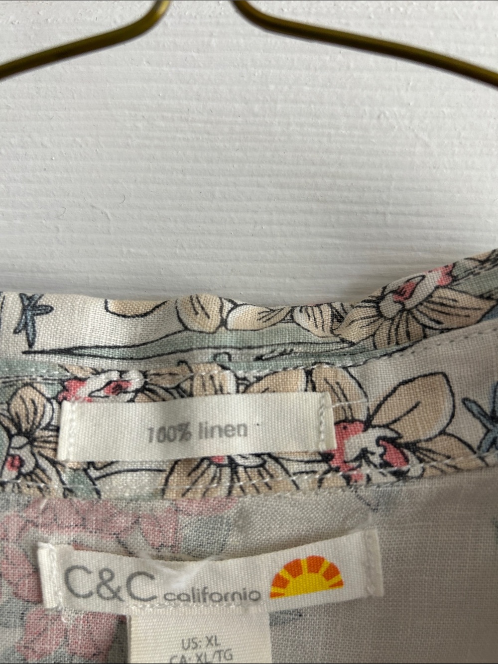 C&C California Women’s Tropical Casual Set in Cream, Green, Pink, blue and tan - Picture 9 of 9